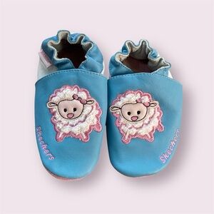 18-24M Girls Leather Slip On Sketchers Sheep Toddler Shoes